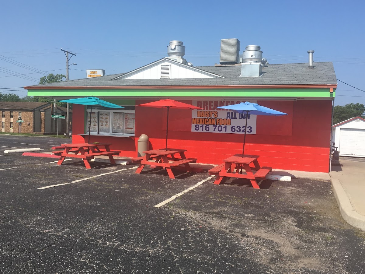 Daisy's Mexican Food - Photo 6