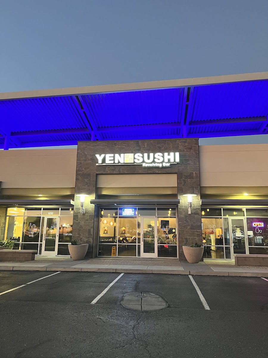 Yen Sushi & Revolving bar - Photo 6