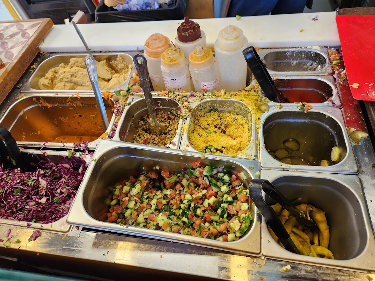 Eat A Pitta Broadmead - Photo 5