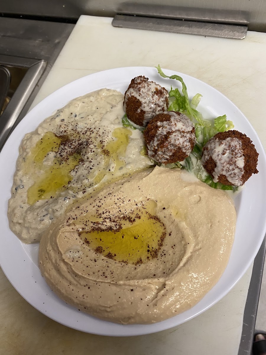 Falafel Stop - Photo 5