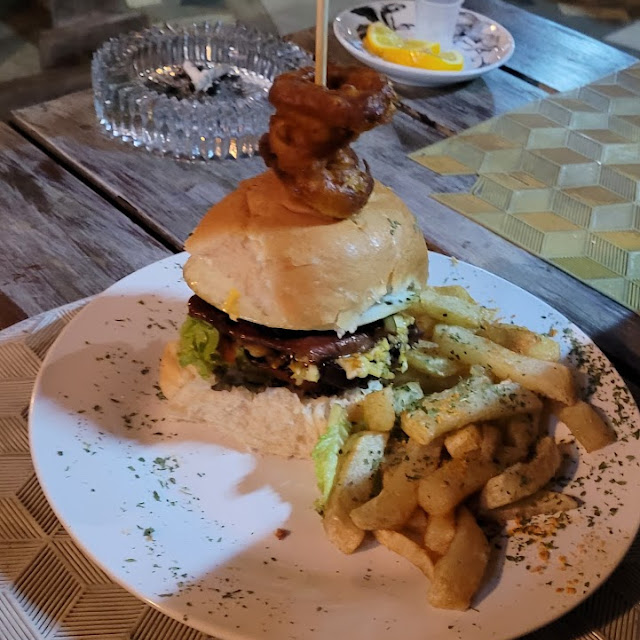 Dagwood Burger