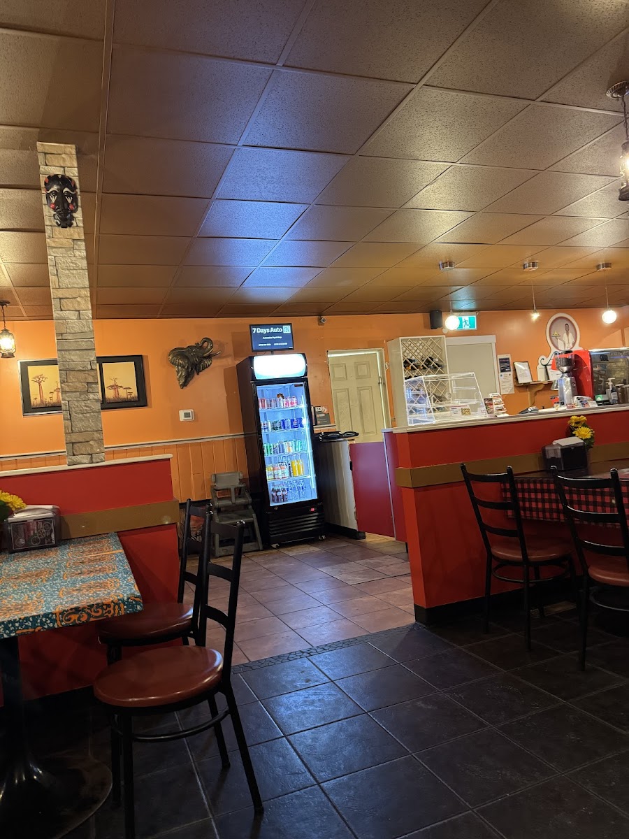 Awash Ethiopian Restaurant Edmonton - Photo 3
