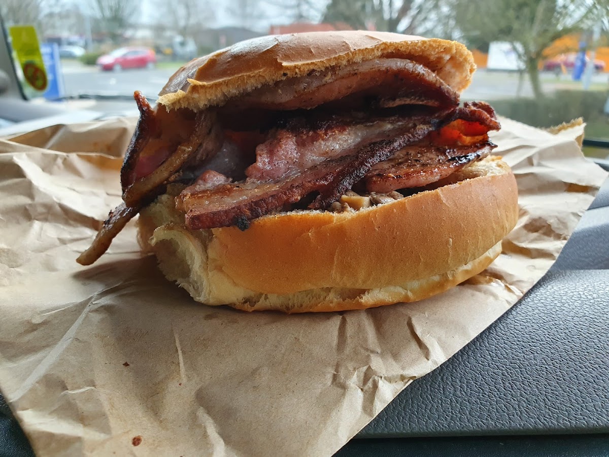 Lettys Diner