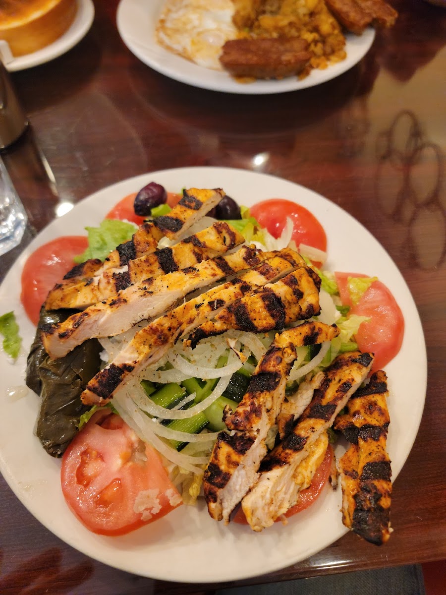 Avenita Diner - Photo 1