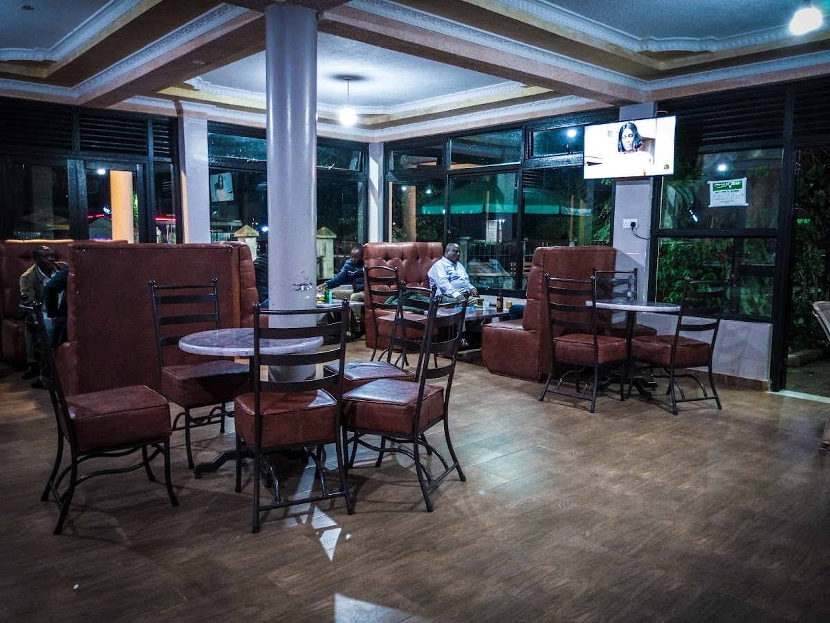 Jogoo Kimakia Lodge