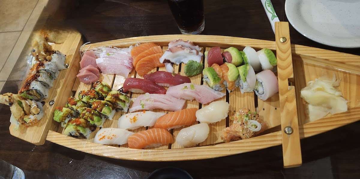 Kotobuki Asian Cuisine - Photo 1