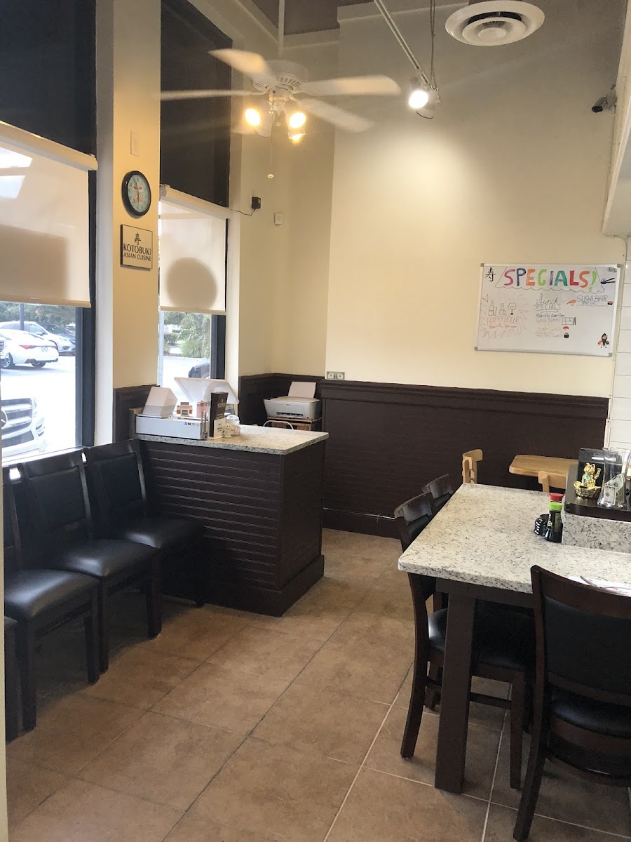 Kotobuki Asian Cuisine - Photo 7