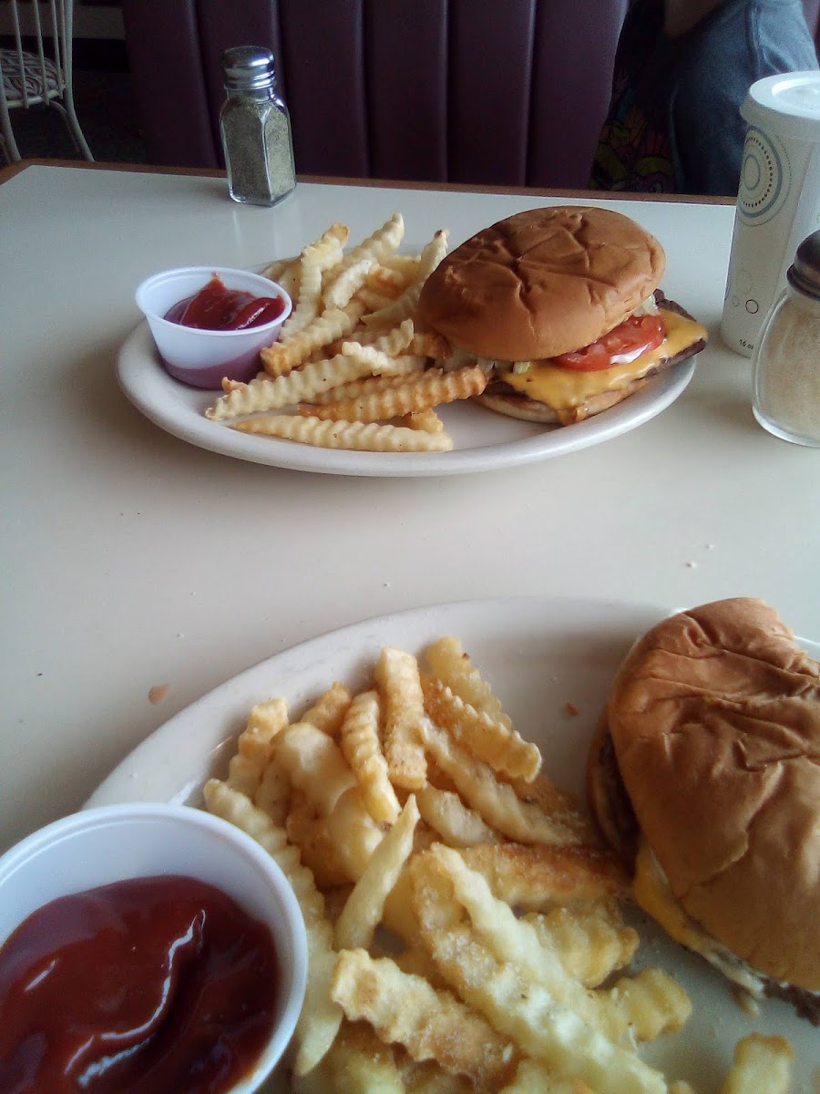 Pizza Shoppe - Photo 1