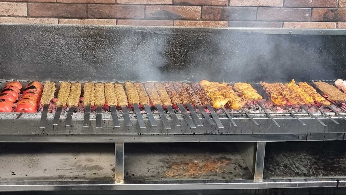 BBQ VILLAGE - Photo 3