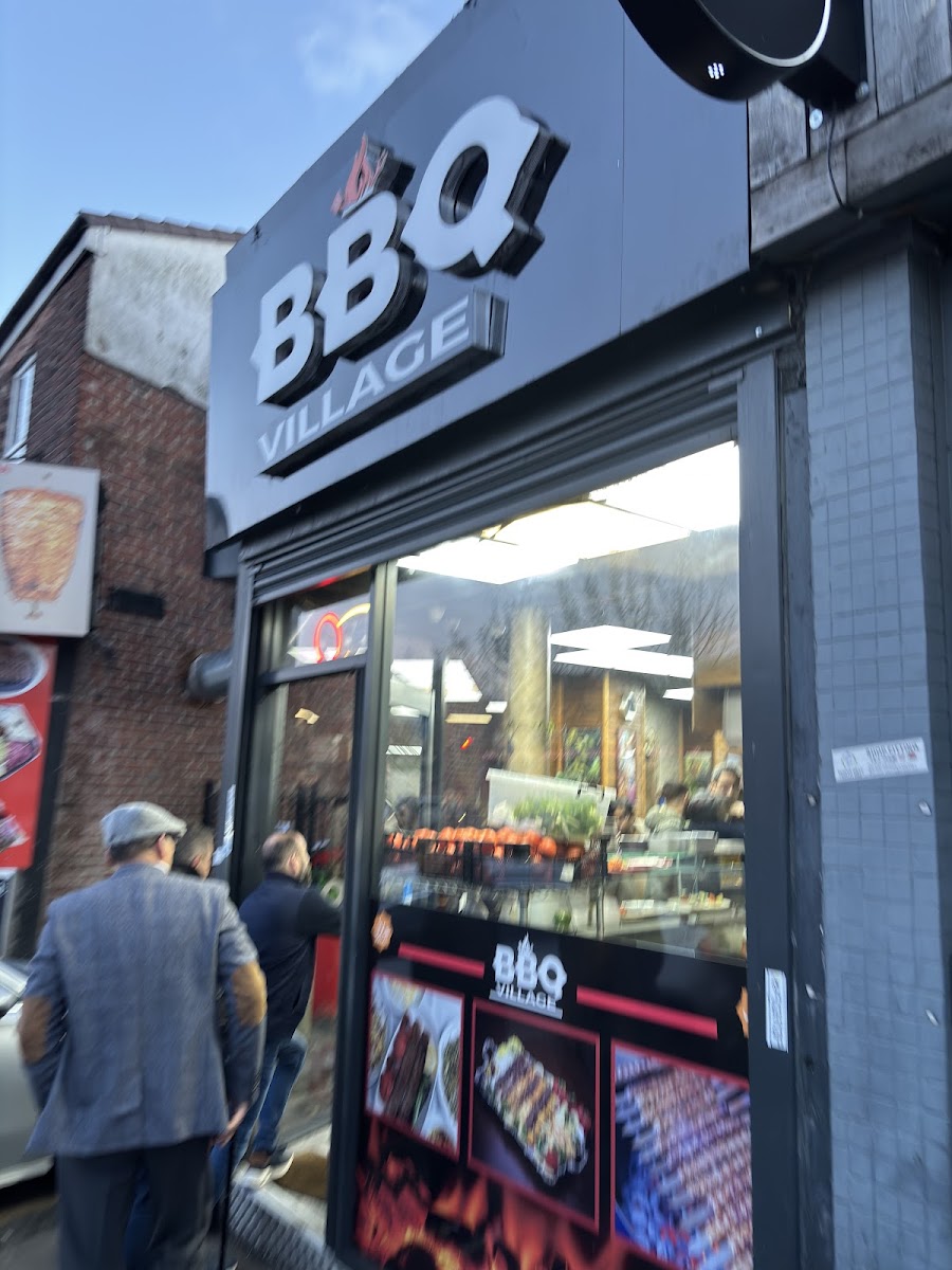 BBQ VILLAGE - Photo 4