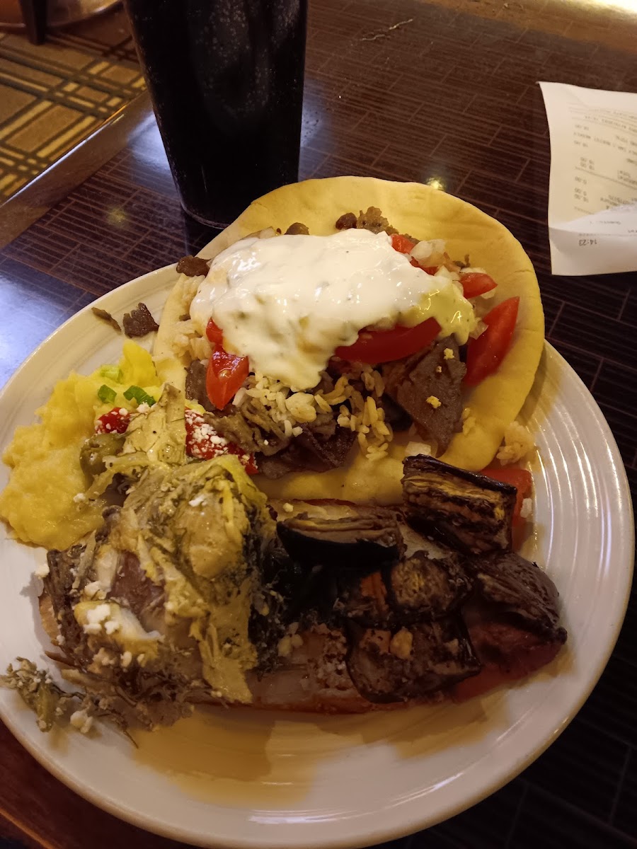 Seven Chefs Buffet - Photo 2