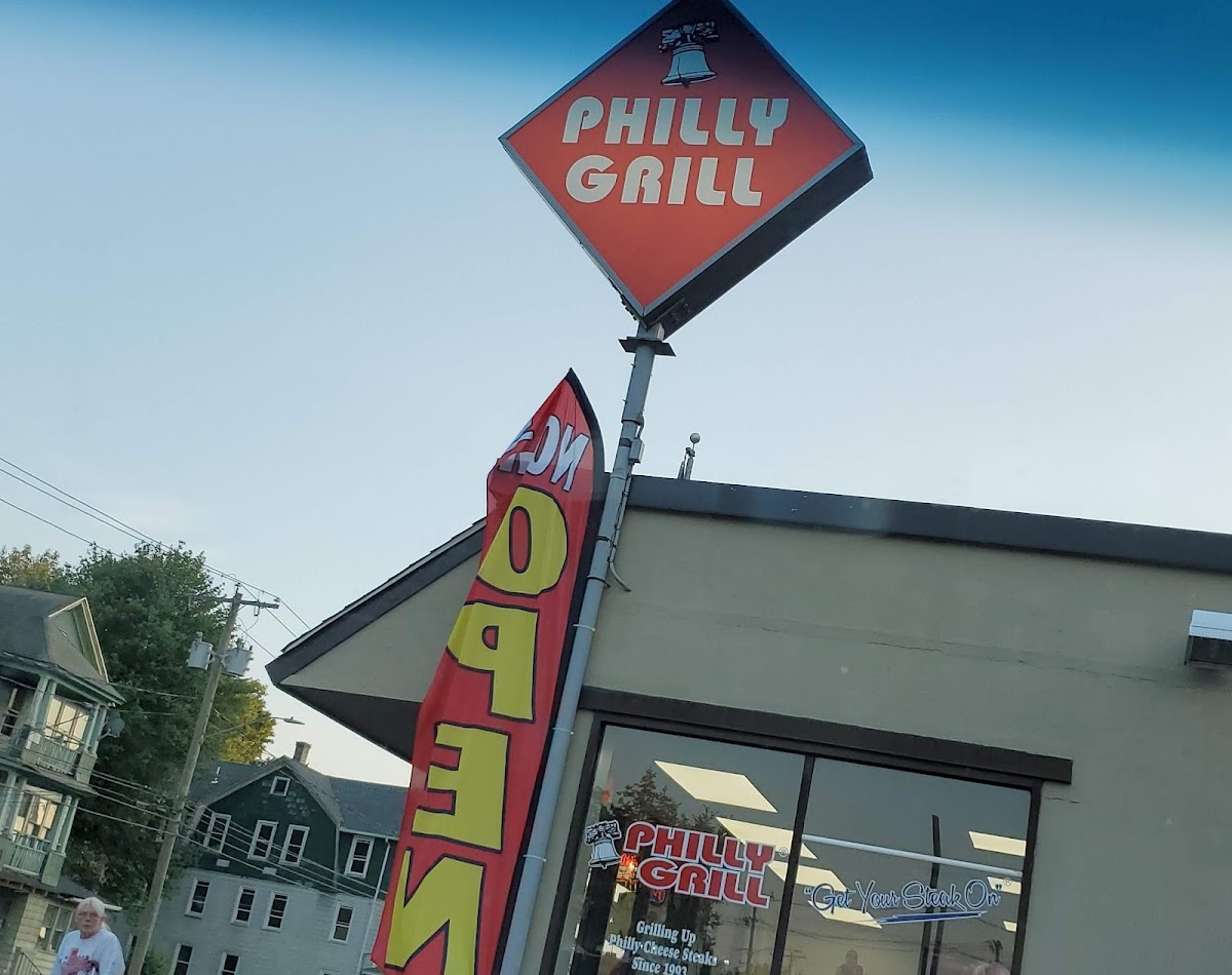 Philly Grill - Photo 3