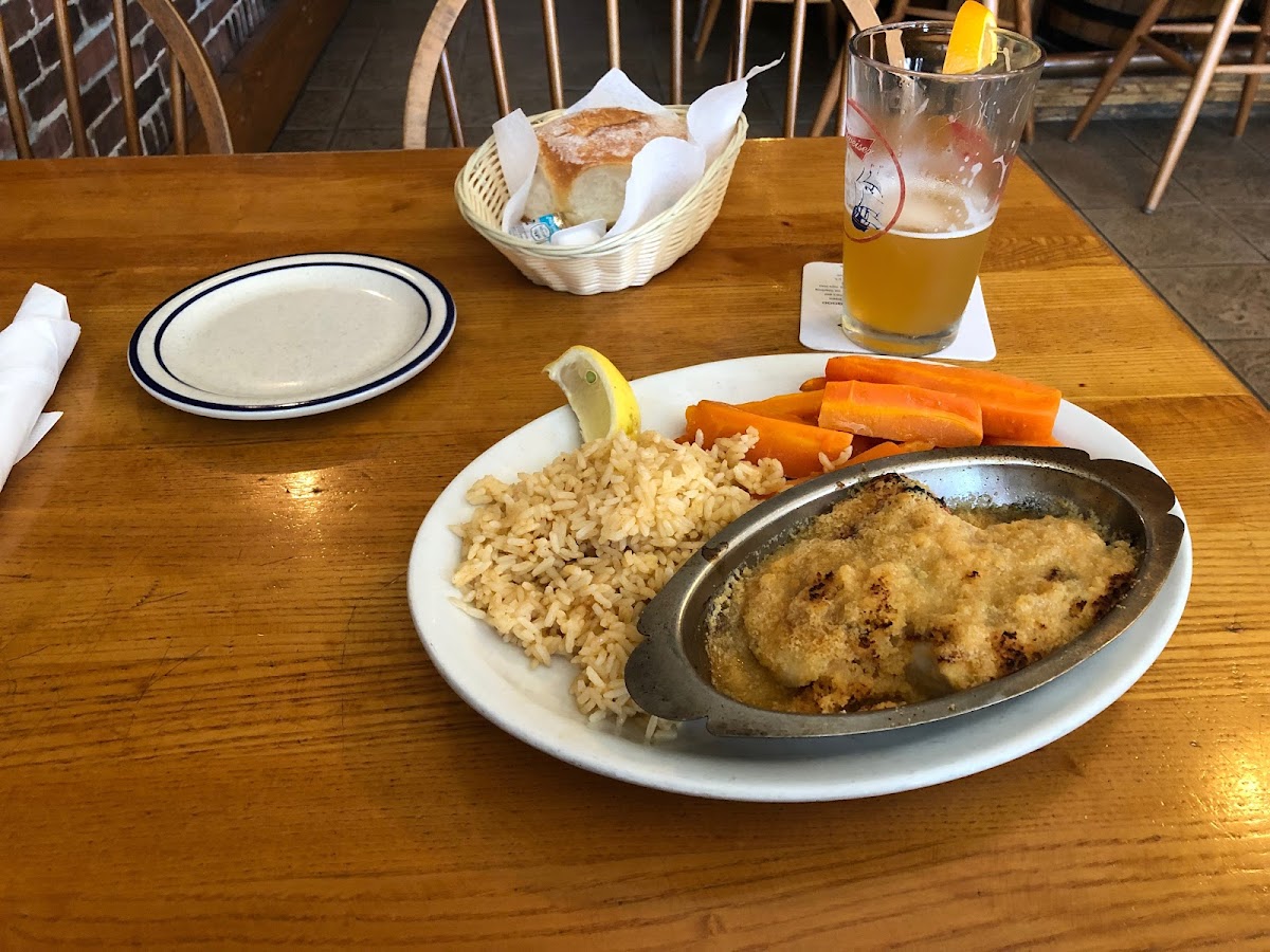IV Seasons Restaurant - Photo 2