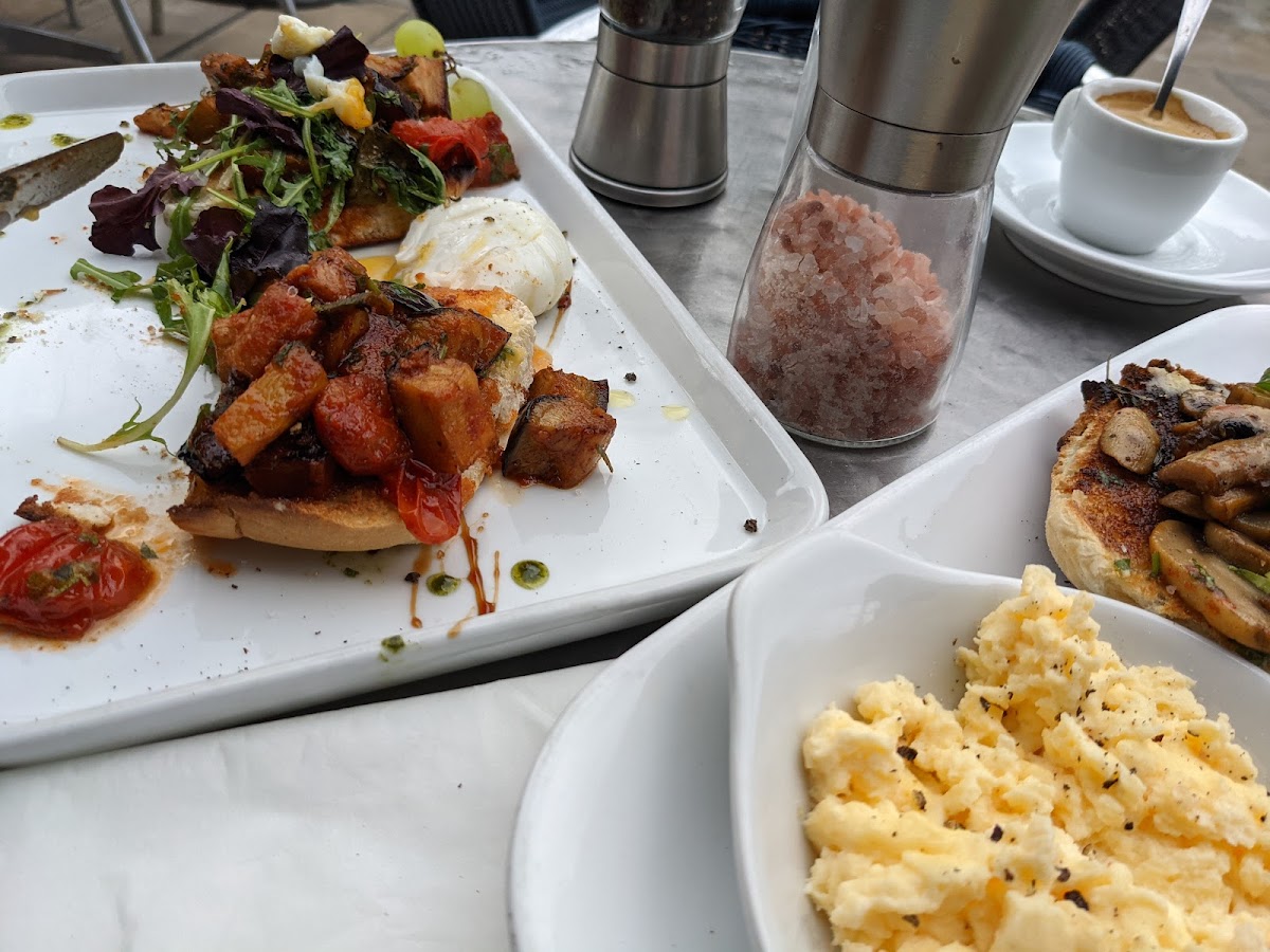 Antonella's Cafe and Bistro - Photo 3