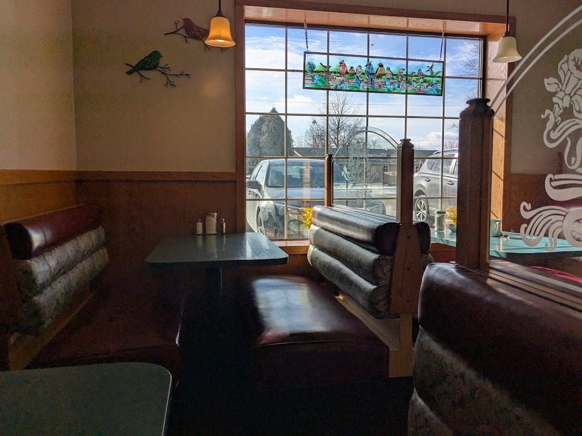 Fredonia Family Restaurant - Photo 5