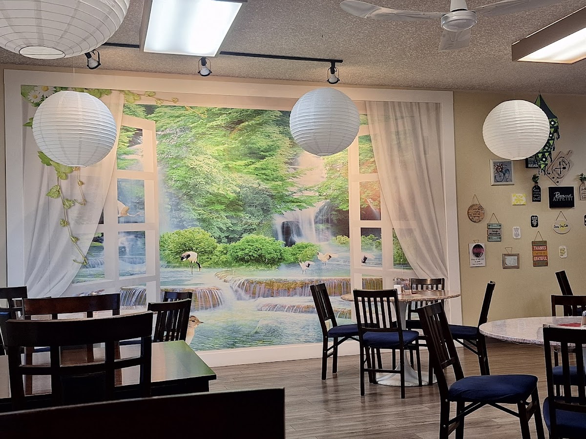 Sunny Day Café - Photo 2