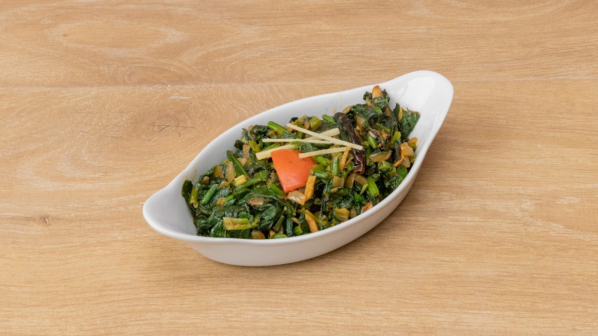 Village Eat Inn - Photo 4