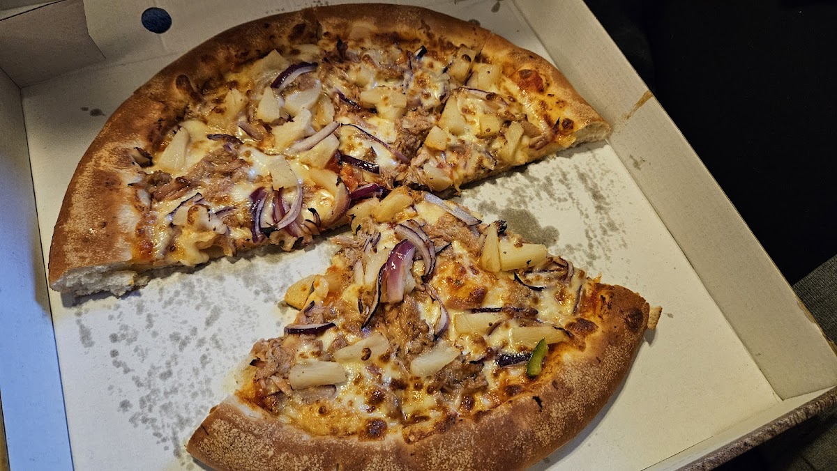 Mama Mia Pizzeria & Grill Ambleside - Photo 2