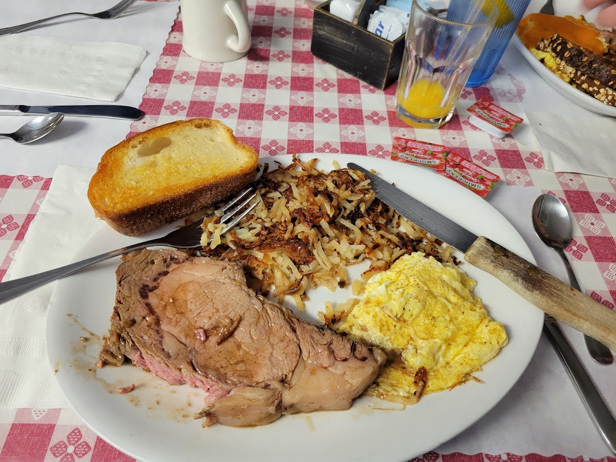 Glenda's Cafe - Photo 3
