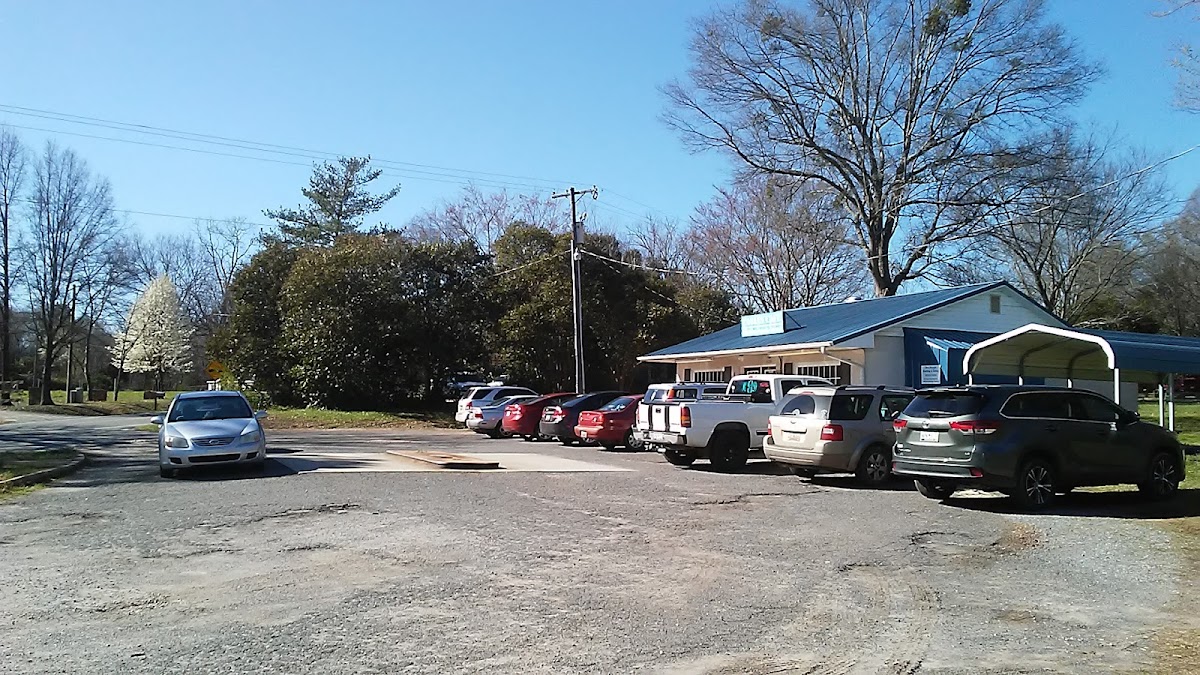 Hilltop Diner and takeout - Photo 4