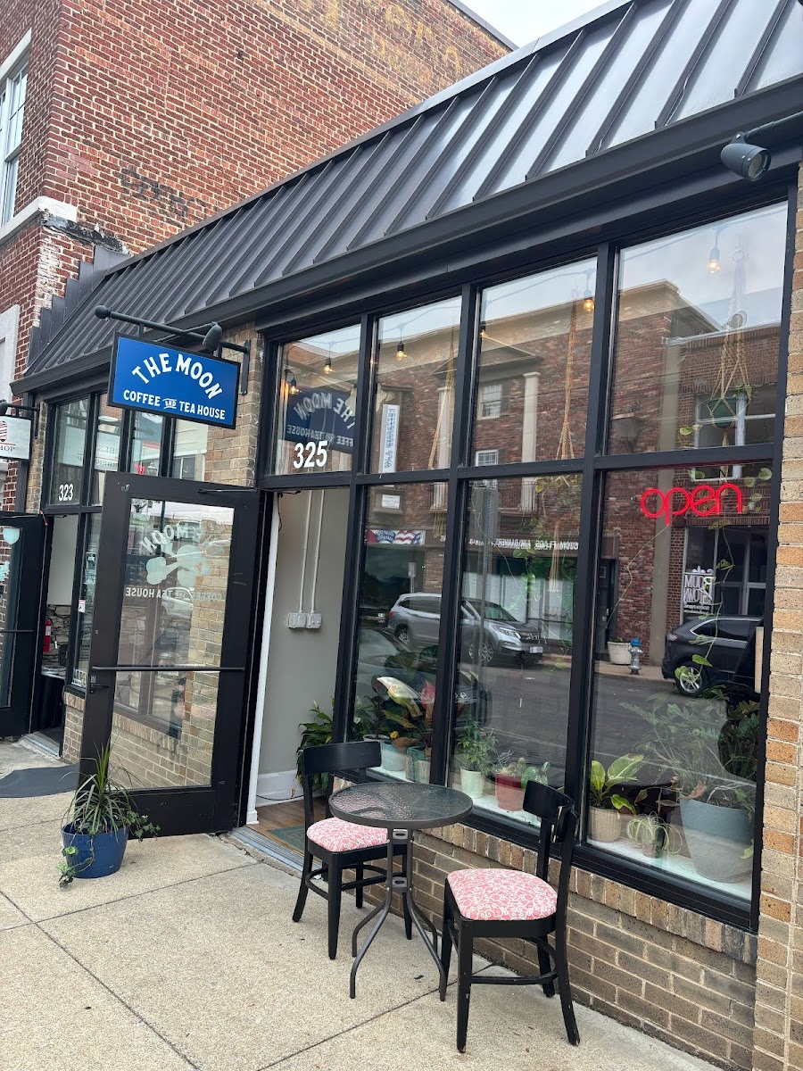 The Moon Coffee and Tea House