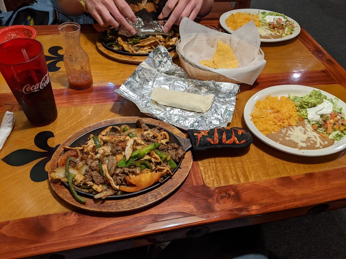 El Speedy Vaquero - Photo 7