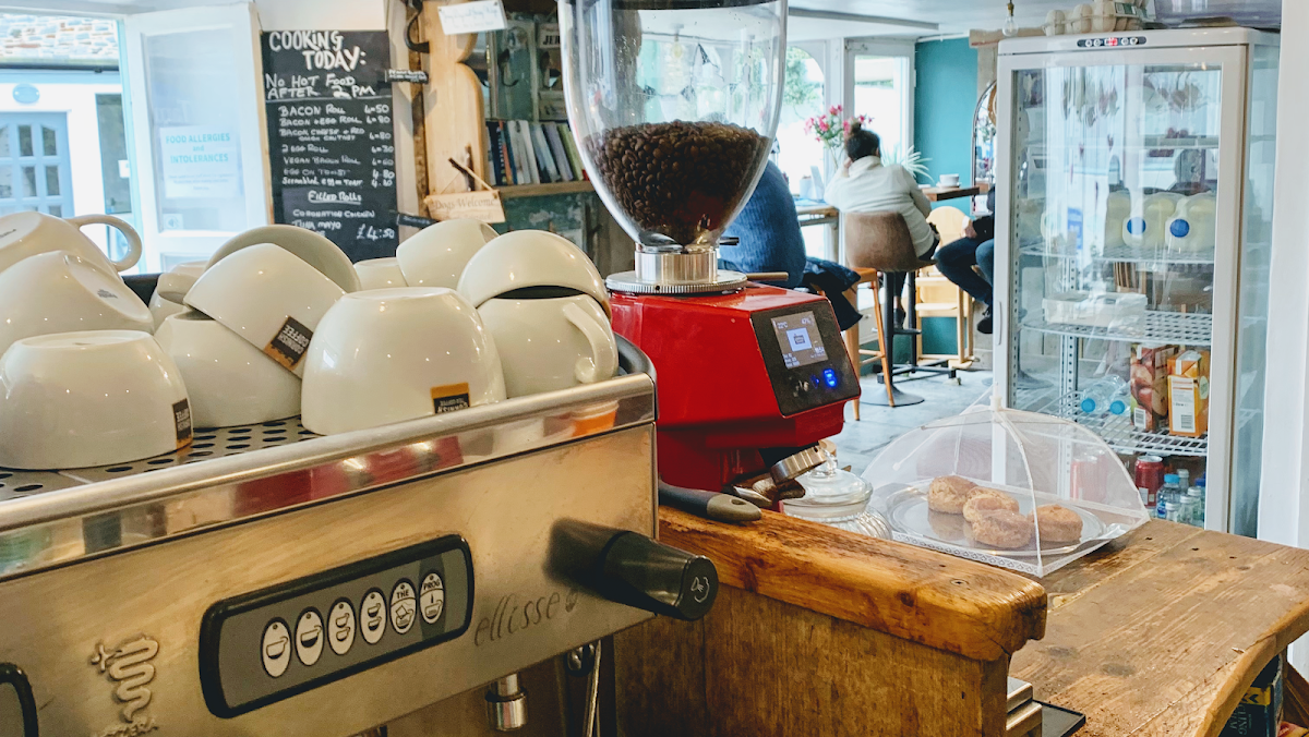 Lishe Coffee Shop