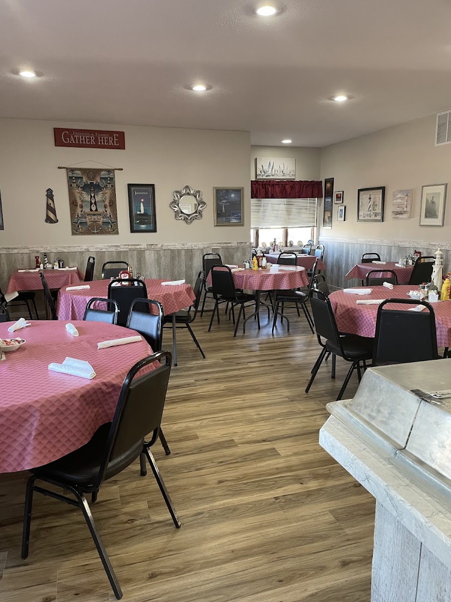 Lighthouse Family Restaurant