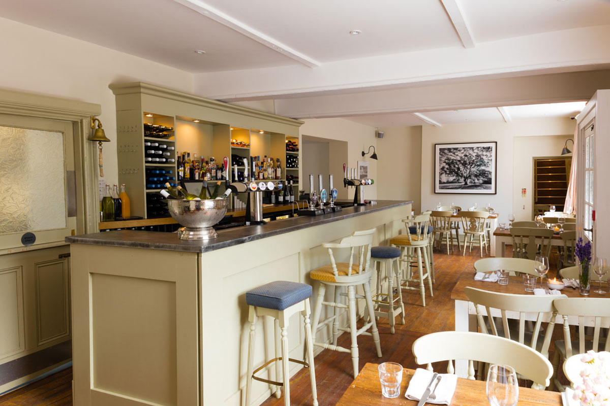 The Carew Arms - Photo 7