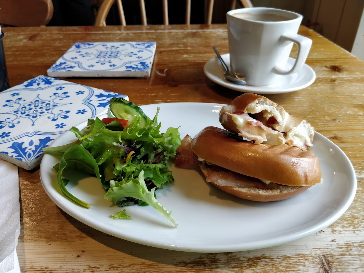 Old Post Office Tearoom - Photo 1