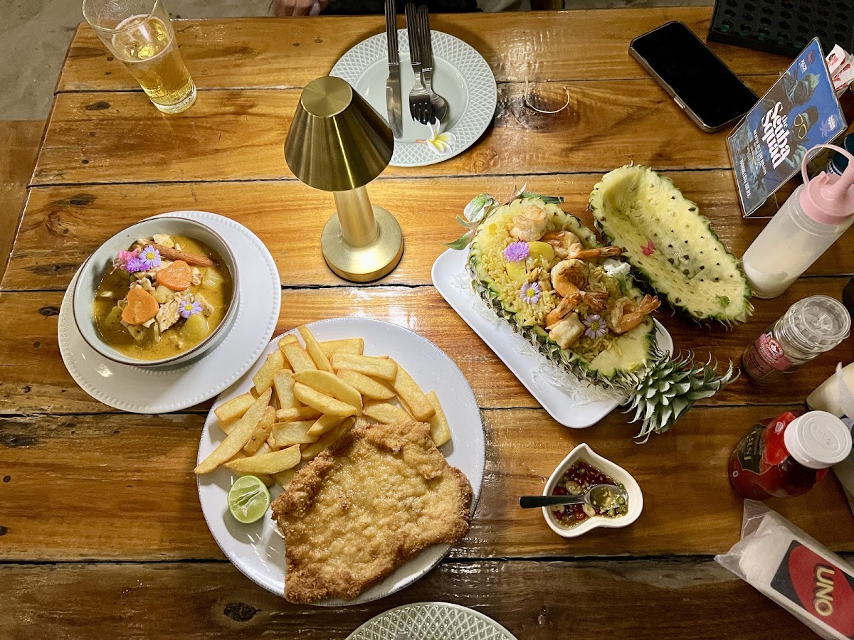 Thai Dutch restaurant - Photo 7