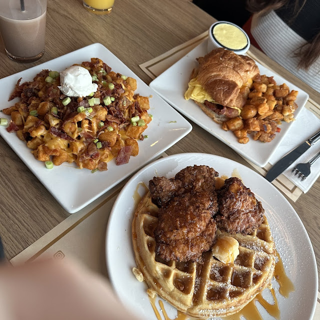 Chicken & Waffles