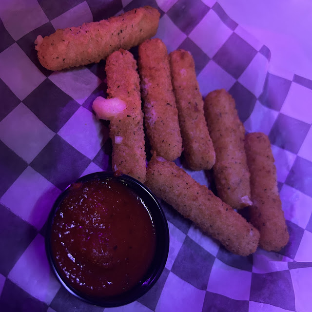 Mozzarella Sticks