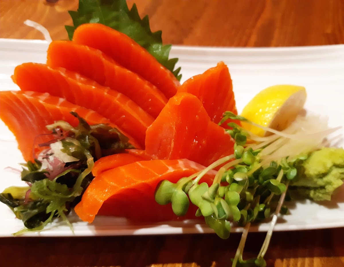 Nikko Sushi - Photo 3