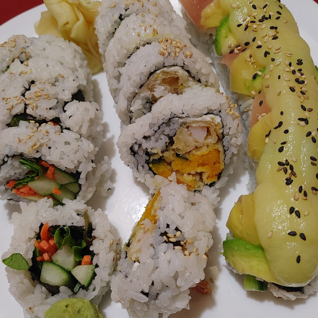 Hawaiian Roll Vegetable Roll Dabana Roll