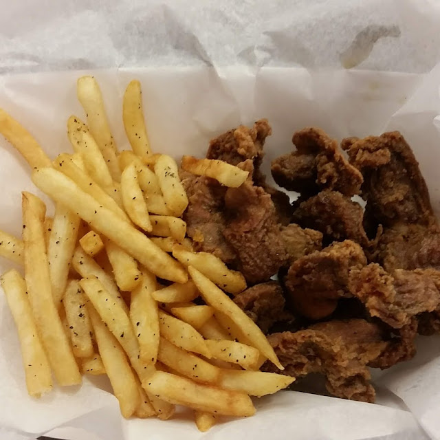 Gizzard and 3 Piece Chicken Wings