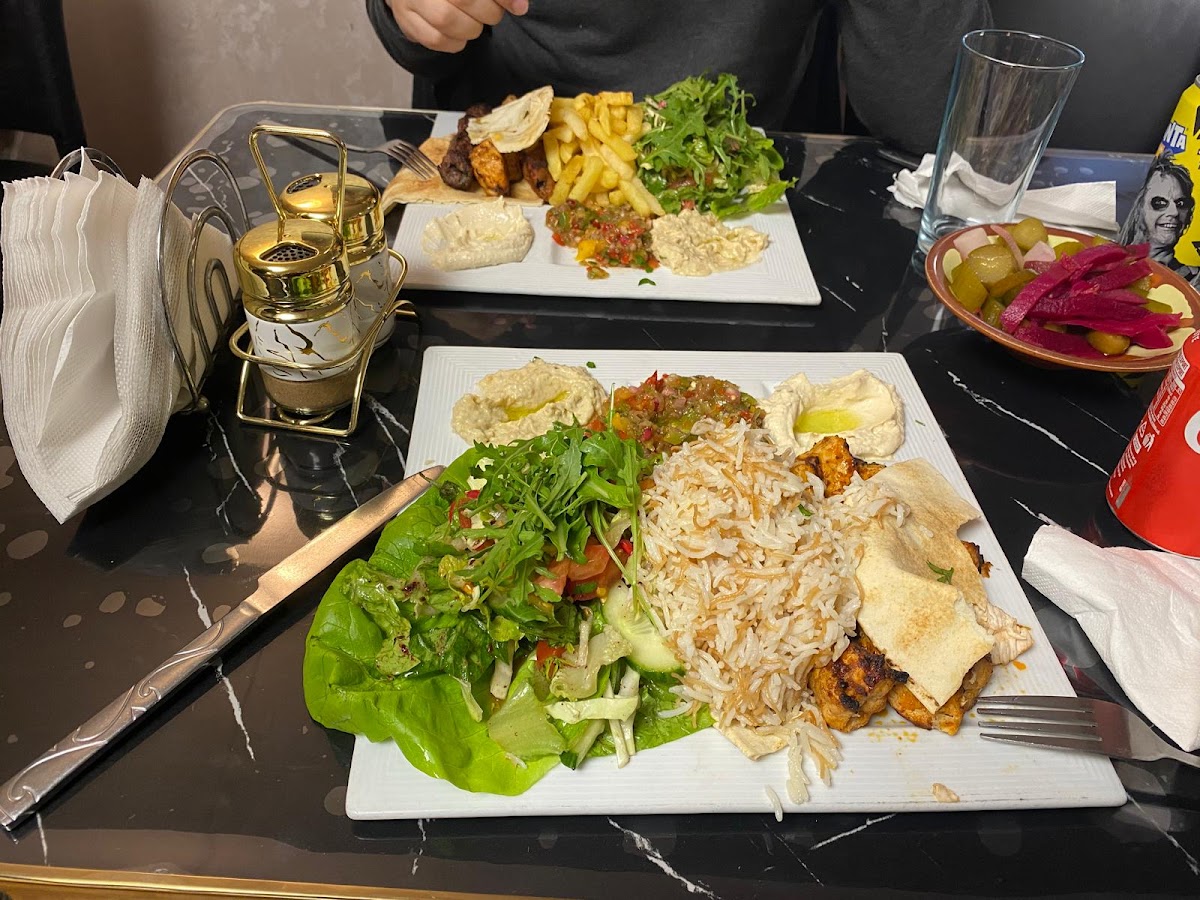 Restaurant Zain Al Shaam - Photo 2