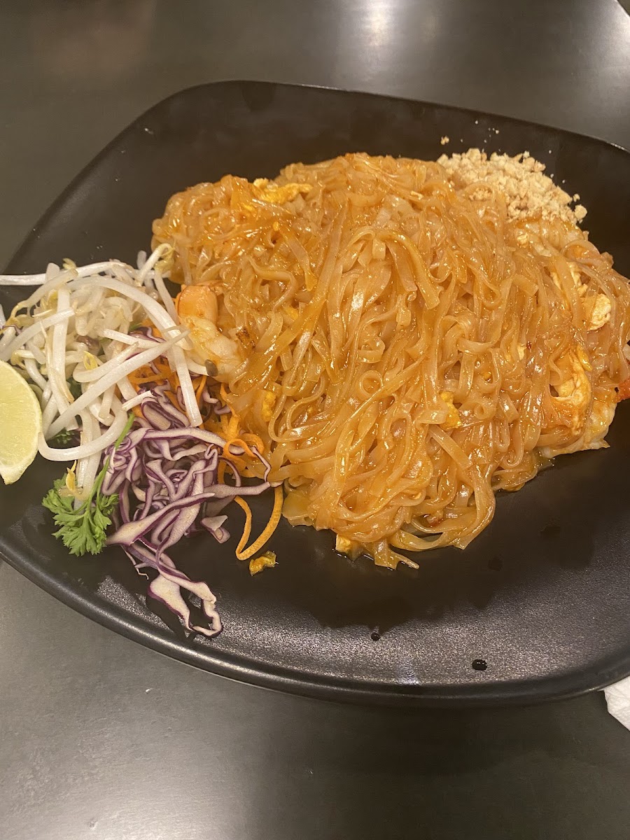 Lemongrass Thai - Photo 2