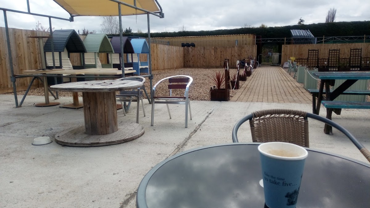 Silverwood Diner, Outdoor catering & Shops