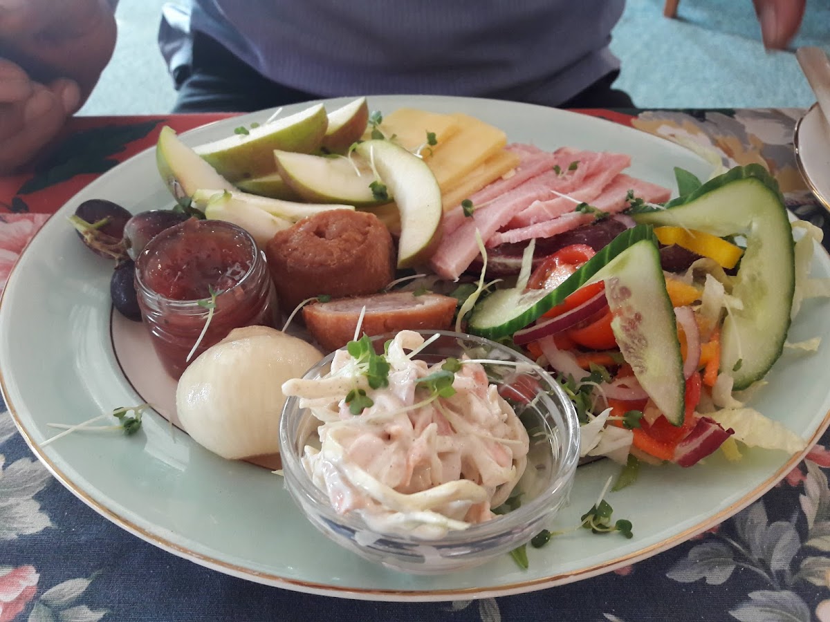 Silverwood Diner, Outdoor catering & Shops - Photo 8