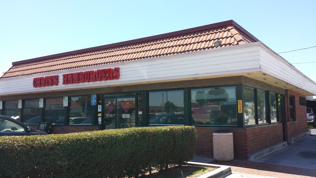 Chris's Hamburgers - Photo 7