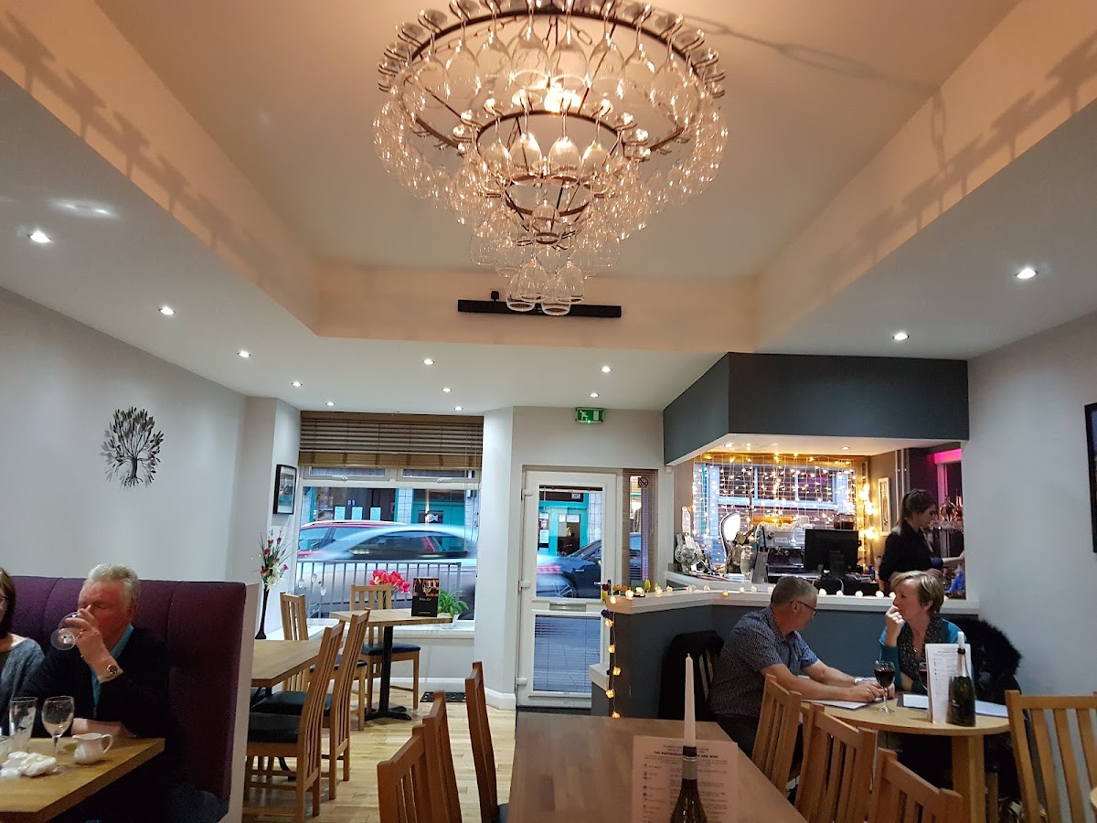 Landos Restaurant