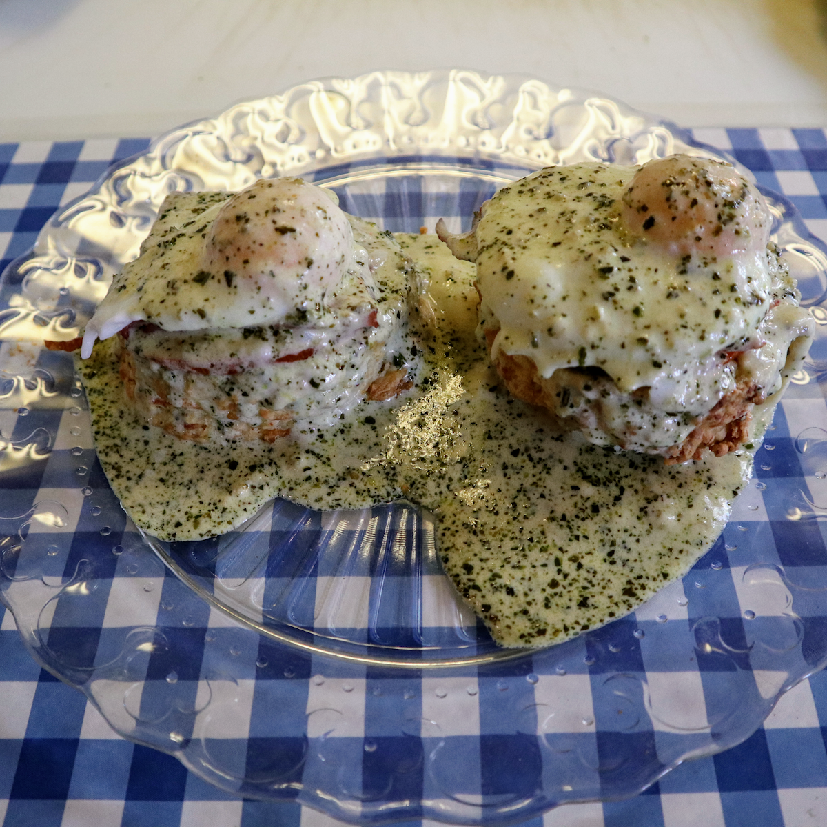 Tonollis Deli - Photo 3