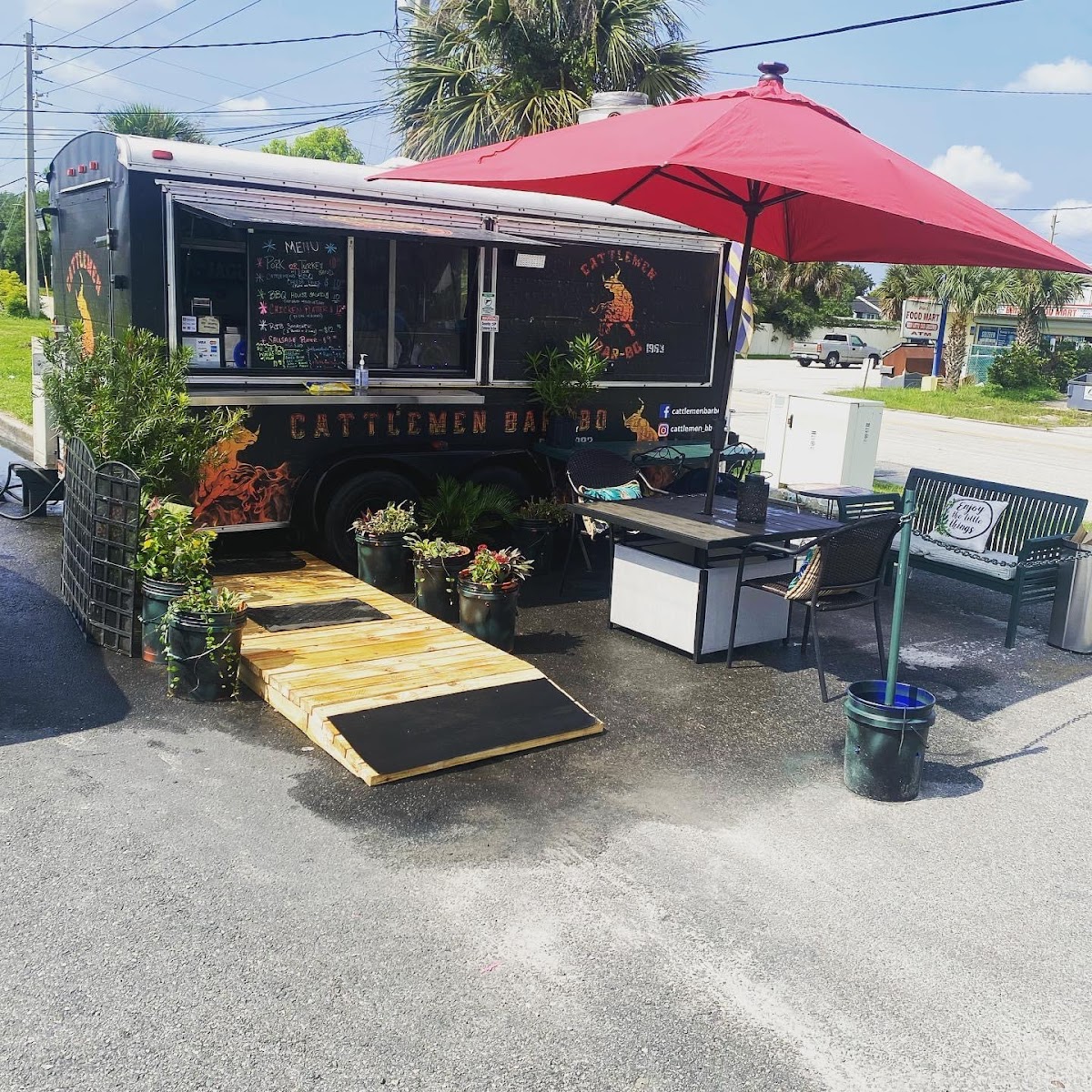 Cattlemen Bar-BQ *located inside Jenkins Hyundai* - Photo 8