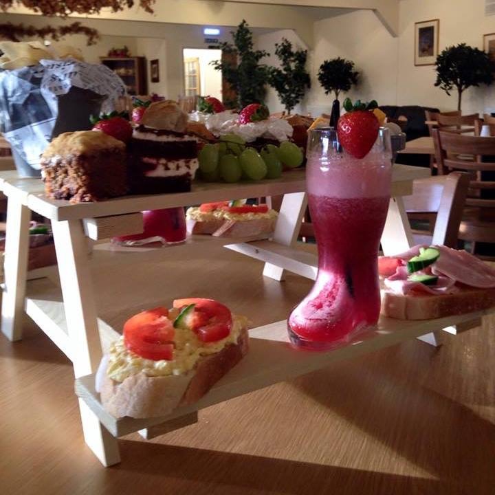 Brambles Coffee Shop - Photo 2