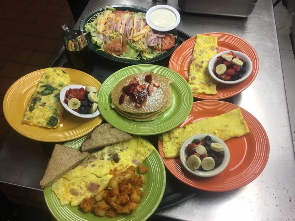 Mathews Grill and Deli - Photo 3