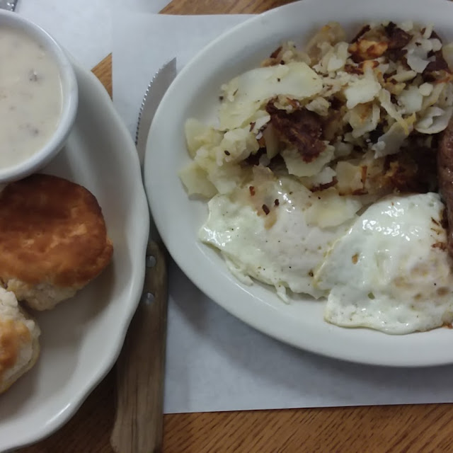 Grandpa's Biscuits & Gravy