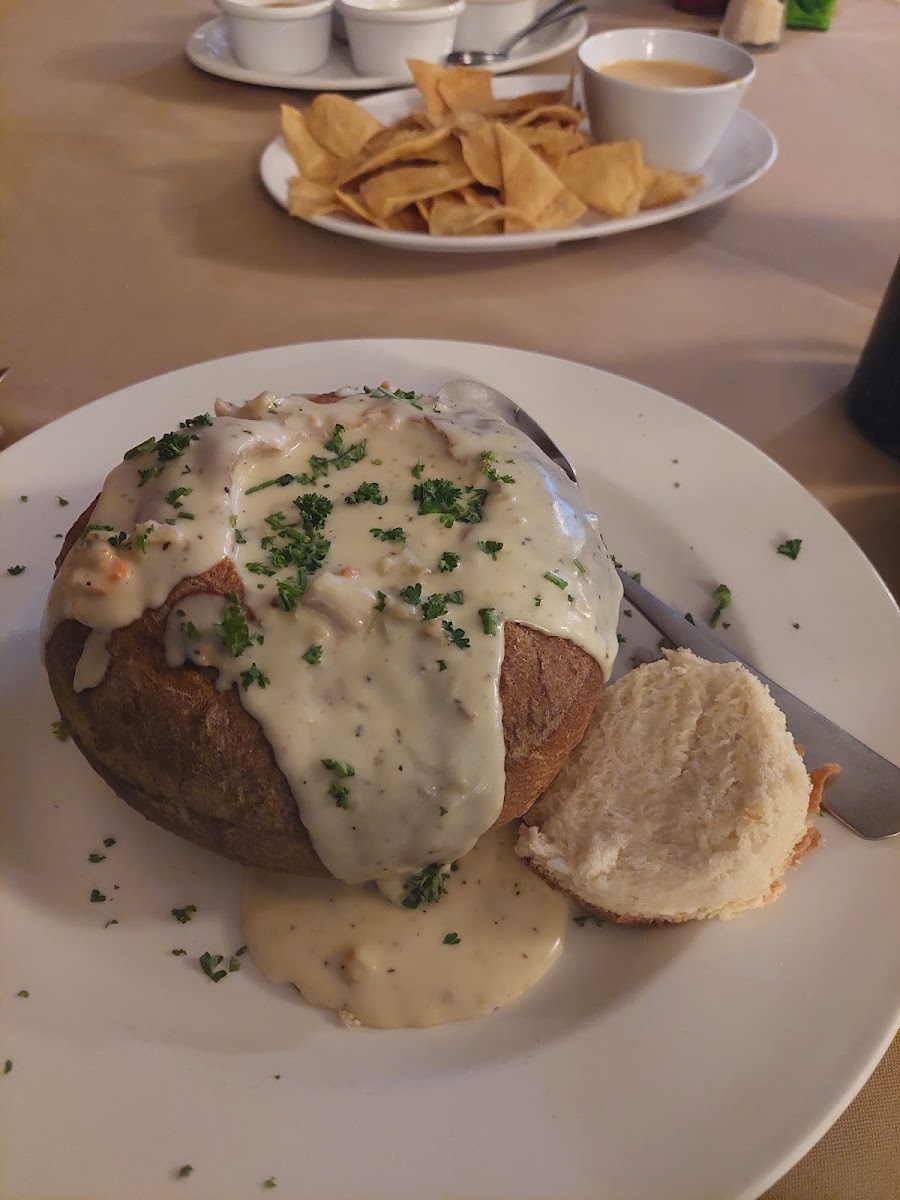 Bismark Restaurant - Photo 3