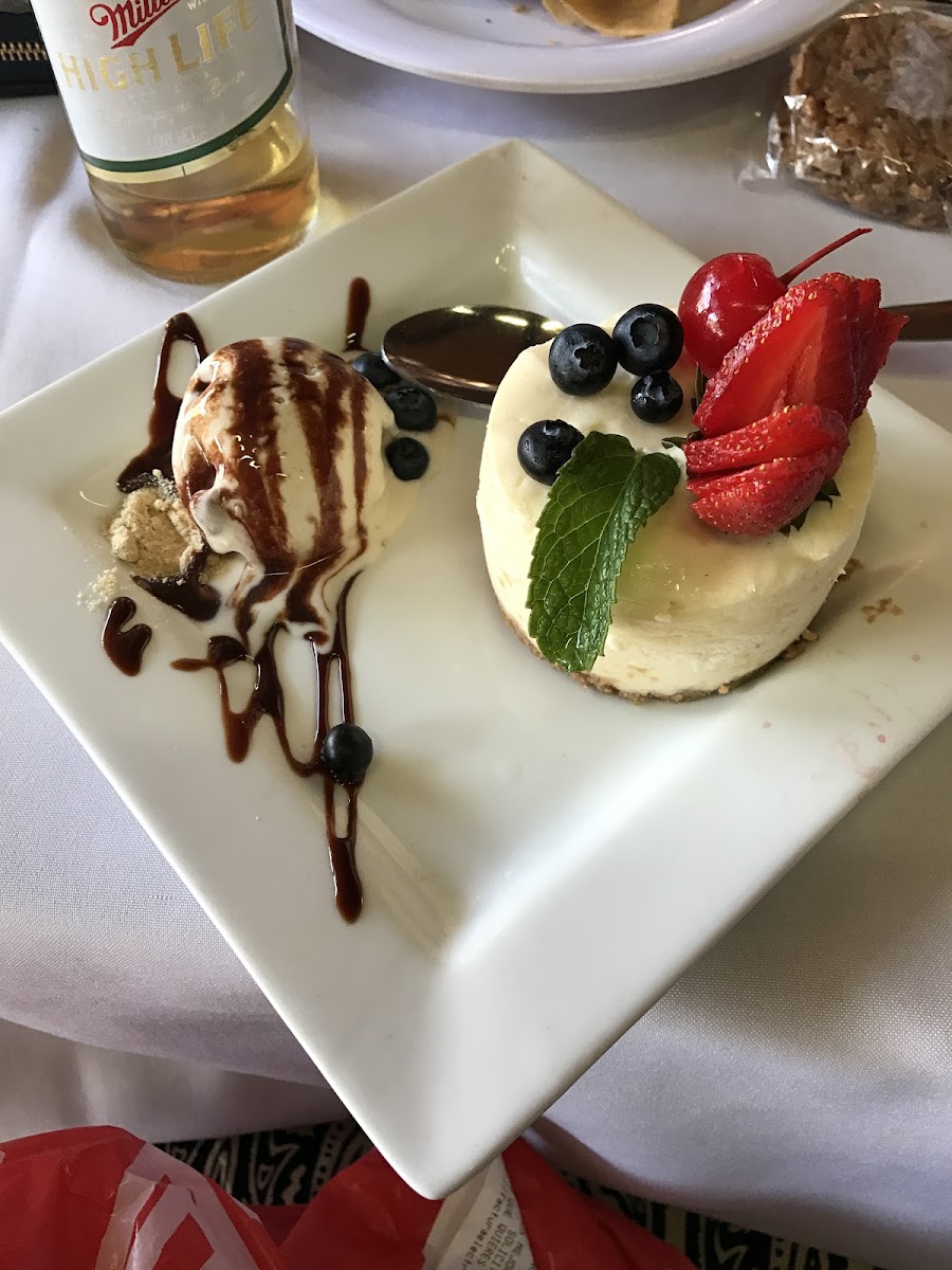Bismark Restaurant - Photo 4