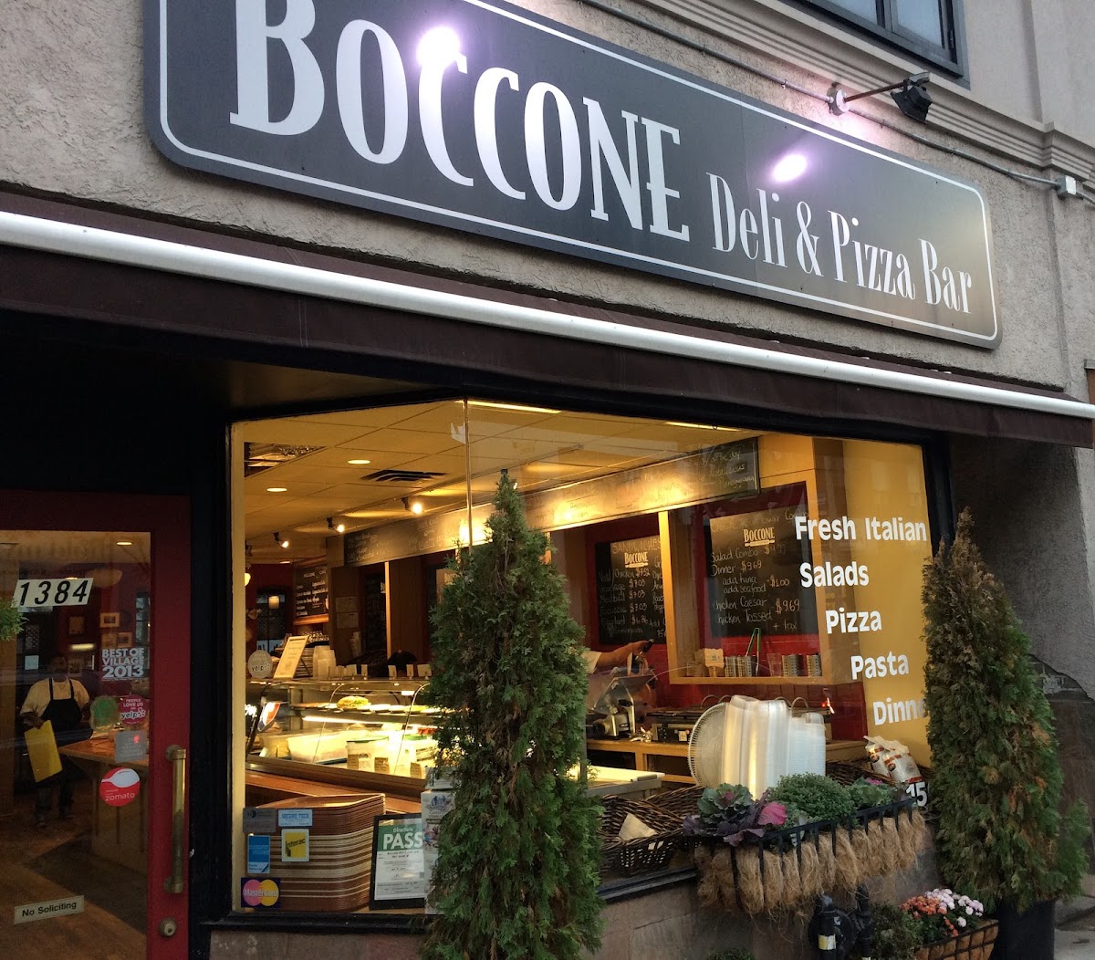 Boccone Deli & Pizza